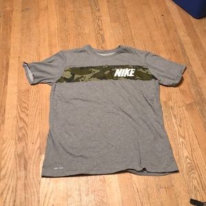 Nike camo T-shirt